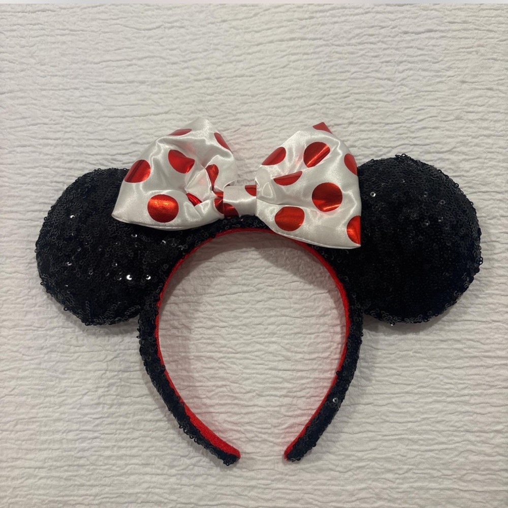 Disney Black and Red Polka Dot Minnie Mouse Ears Headband